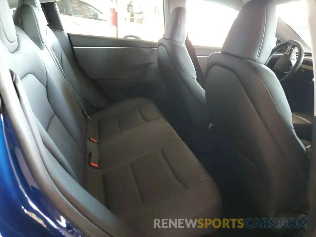 10 Photograph of a damaged car 5YJ3E1EA7SF880270 TESLA MODEL 3 2025