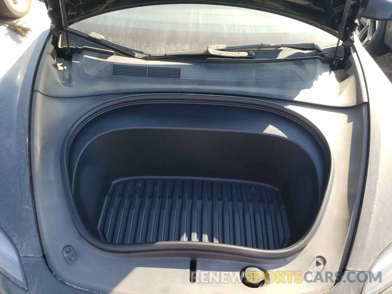 11 Photograph of a damaged car 5YJ3E1EA7SF883394 TESLA MODEL 3 2025