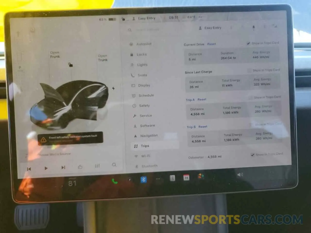 9 Photograph of a damaged car 5YJ3E1EA7SF890930 TESLA MODEL 3 2025