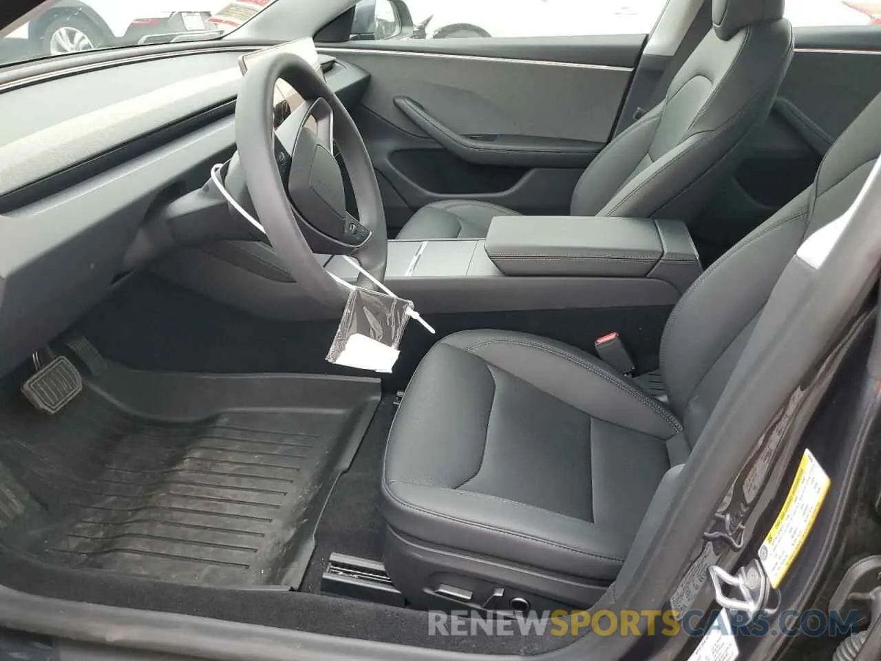 7 Фотография поврежденного автомобиля 5YJ3E1EA7SF969403 TESLA MODEL 3 2025
