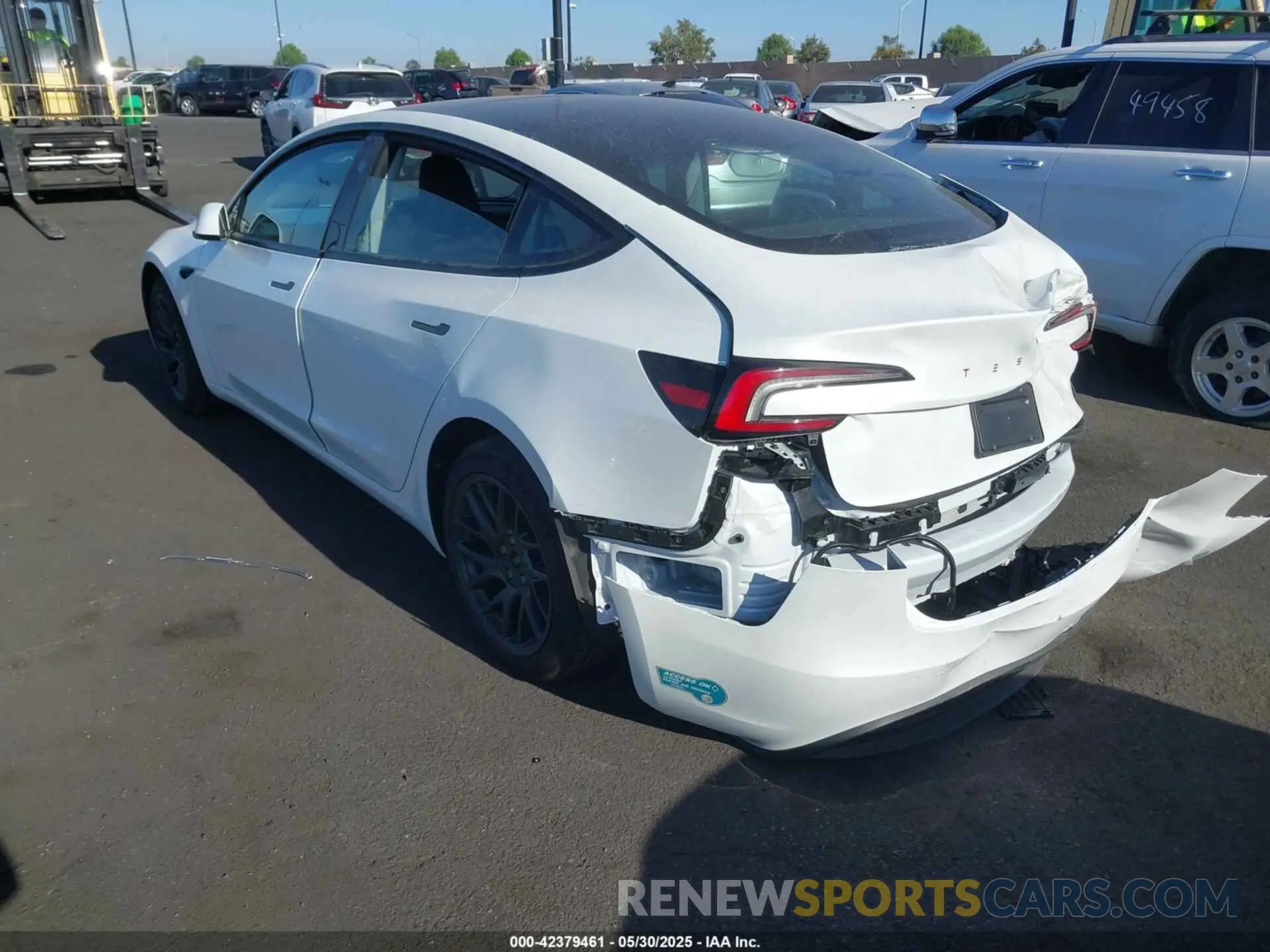 3 Фотография поврежденного автомобиля 5YJ3E1EA7SF984435 TESLA MODEL 3 2025