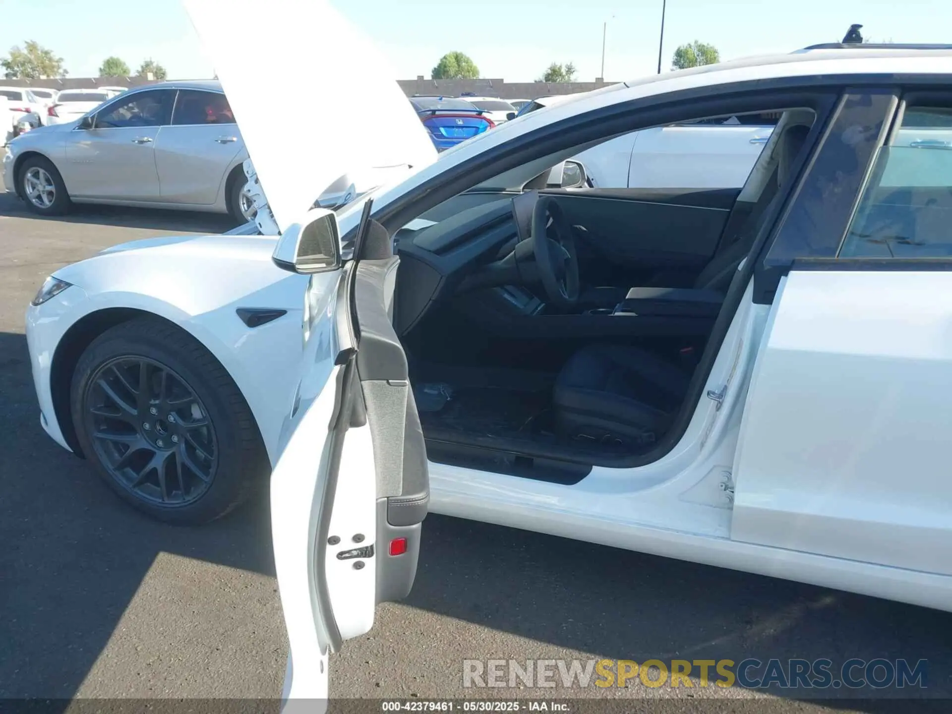 5 Фотография поврежденного автомобиля 5YJ3E1EA7SF984435 TESLA MODEL 3 2025