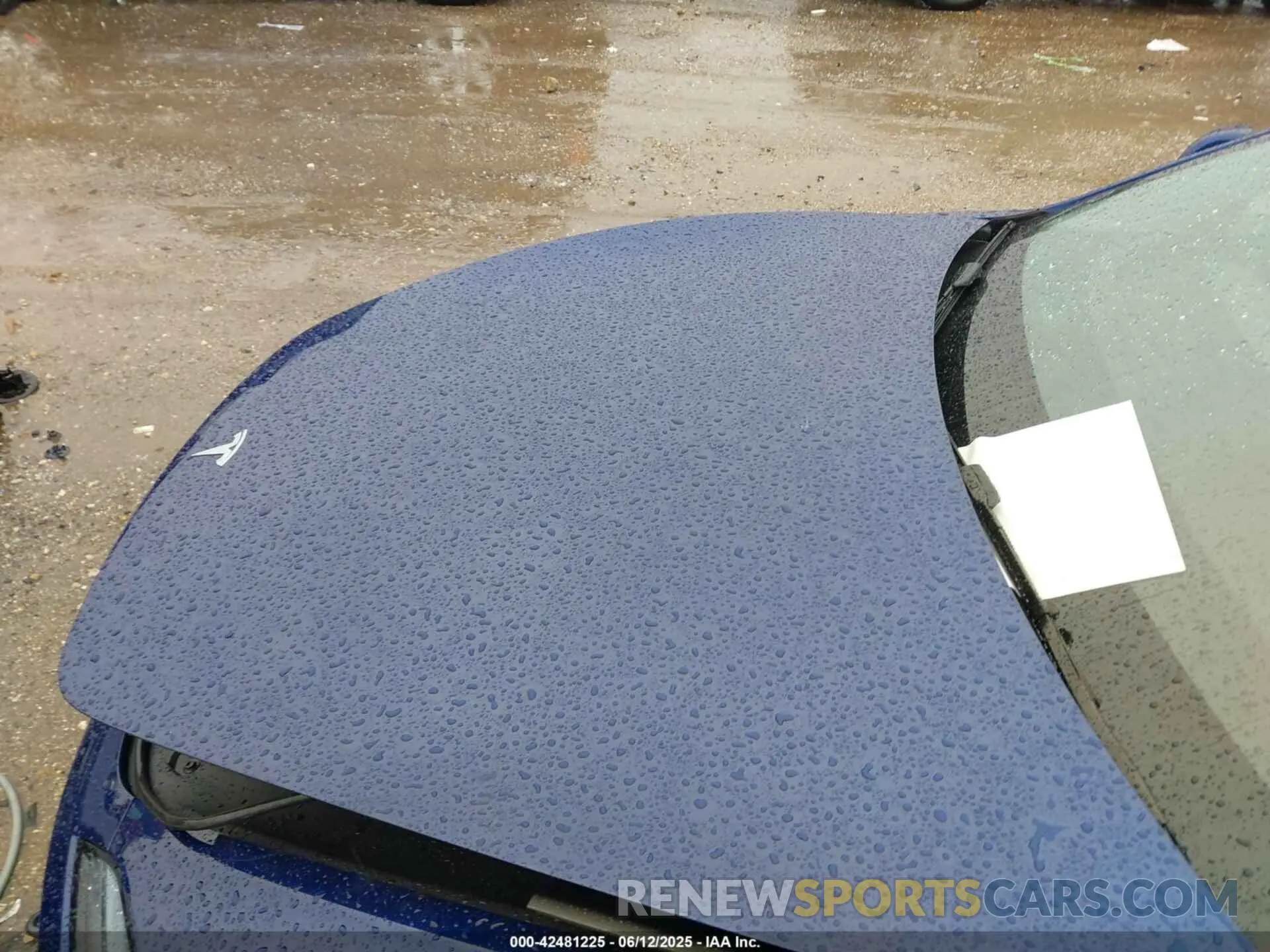 10 Фотография поврежденного автомобиля 5YJ3E1EA7SF997945 TESLA MODEL 3 2025
