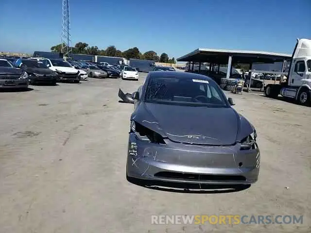 11 Фотография поврежденного автомобиля 5YJ3E1EA8SF880617 TESLA MODEL 3 2025