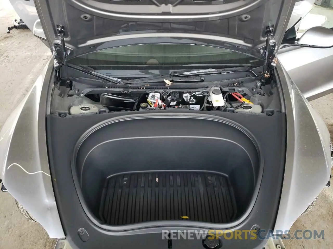 12 Фотография поврежденного автомобиля 5YJ3E1EA8SF880617 TESLA MODEL 3 2025