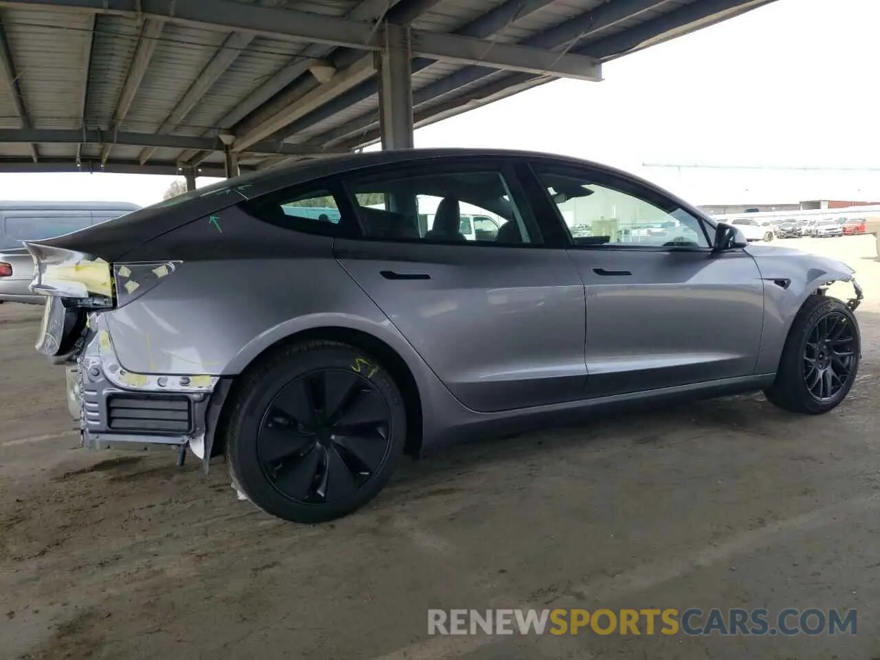 3 Фотография поврежденного автомобиля 5YJ3E1EA8SF880617 TESLA MODEL 3 2025