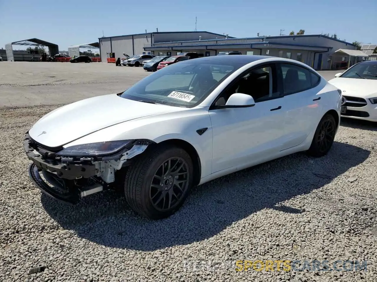 1 Фотография поврежденного автомобиля 5YJ3E1EA8SF903460 TESLA MODEL 3 2025