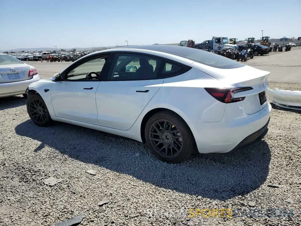 2 Фотография поврежденного автомобиля 5YJ3E1EA8SF903460 TESLA MODEL 3 2025