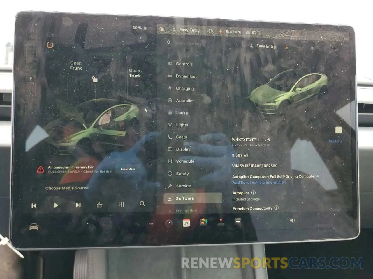 9 Photograph of a damaged car 5YJ3E1EA9SF882599 TESLA MODEL 3 2025