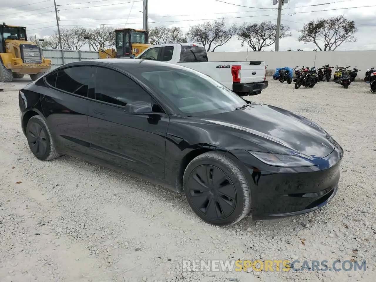 4 Photograph of a damaged car 5YJ3E1EA9SF904844 TESLA MODEL 3 2025