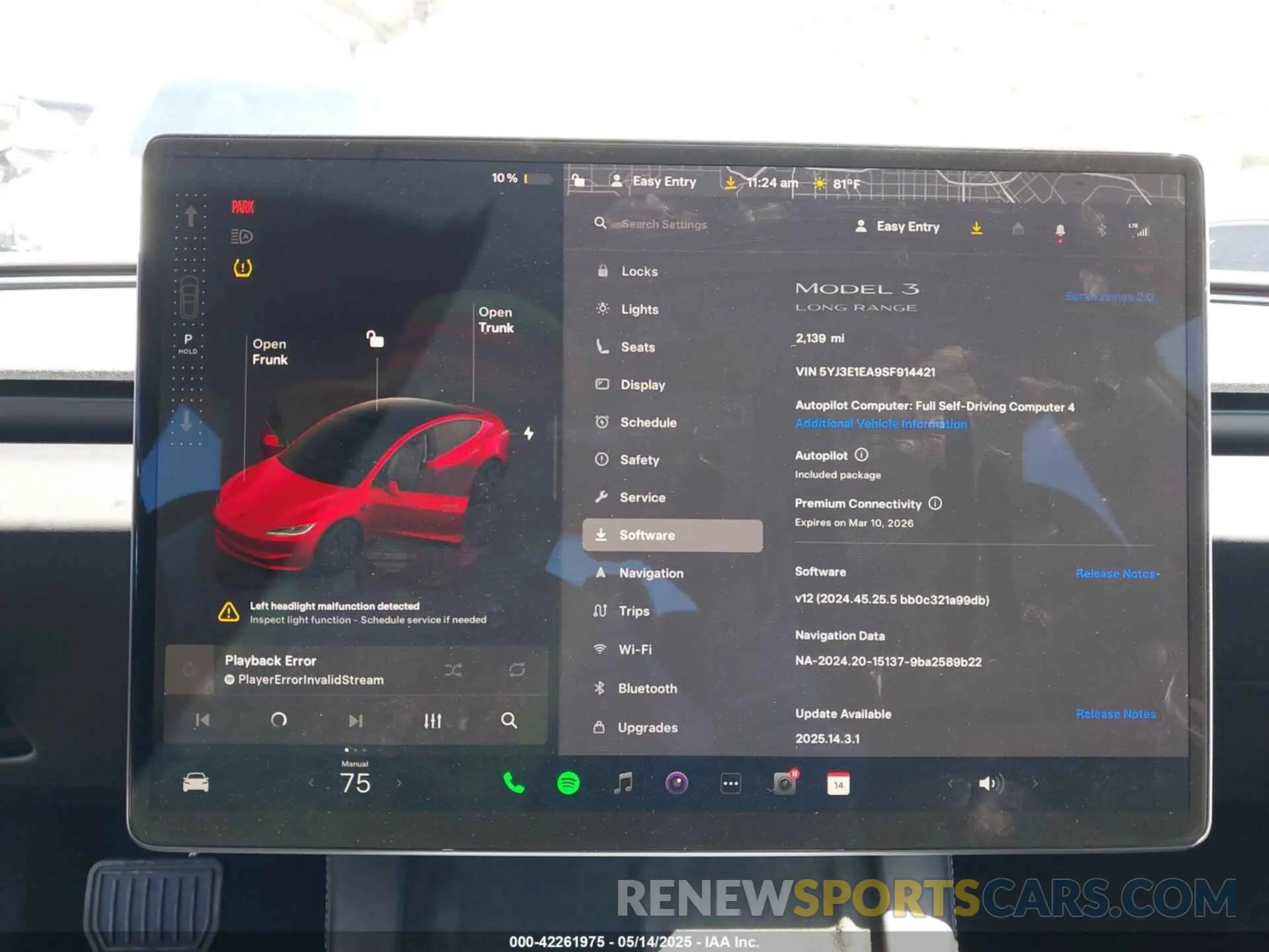 19 Photograph of a damaged car 5YJ3E1EA9SF914421 TESLA MODEL 3 2025