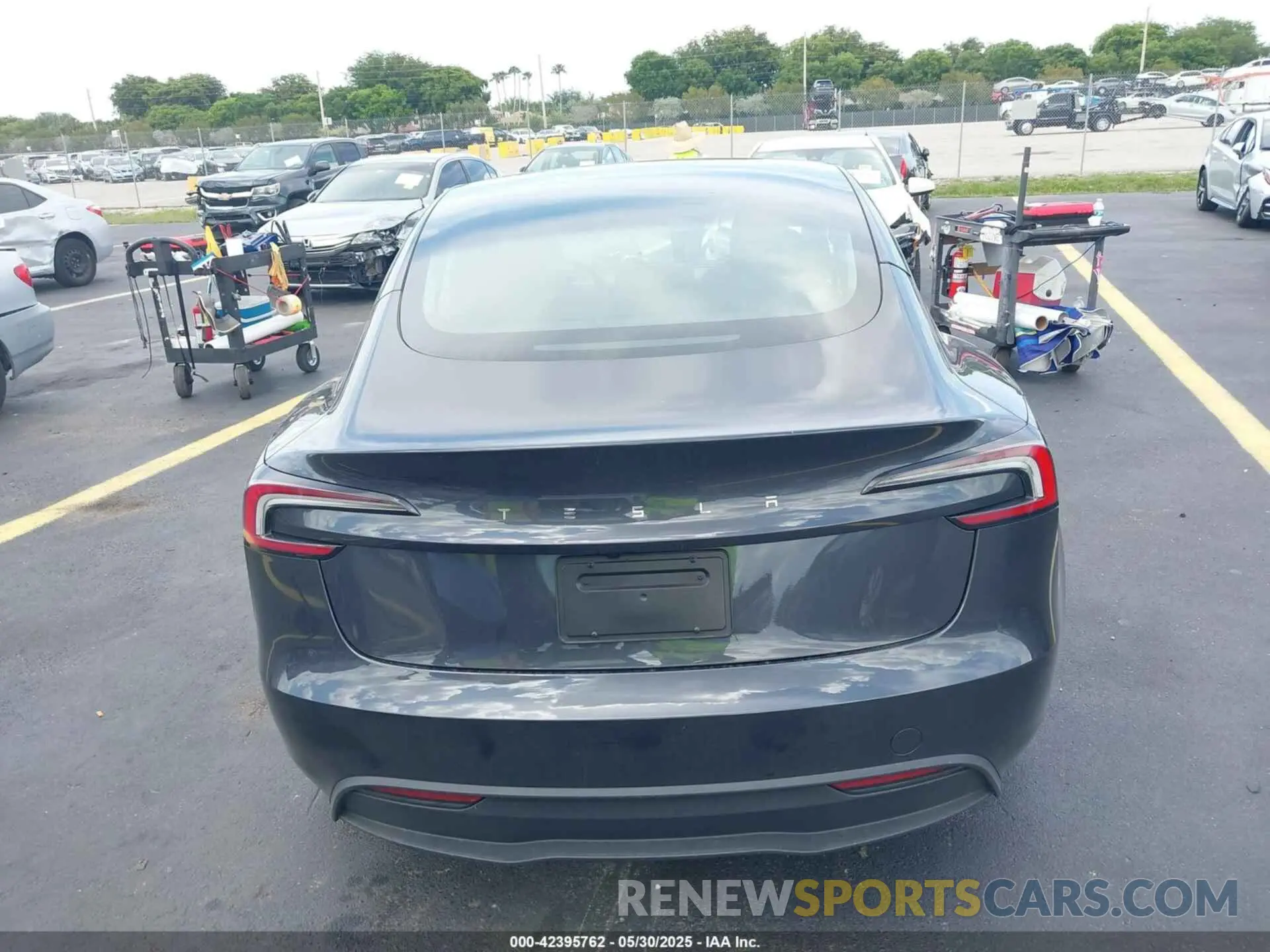 15 Photograph of a damaged car 5YJ3E1EA9SF987532 TESLA MODEL 3 2025