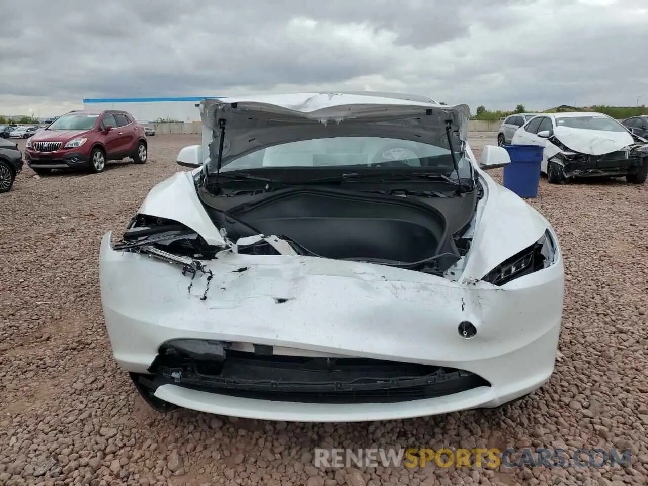 5 Photograph of a damaged car 5YJ3E1EAXSF923564 TESLA MODEL 3 2025