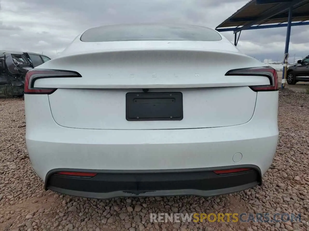 6 Photograph of a damaged car 5YJ3E1EAXSF923564 TESLA MODEL 3 2025