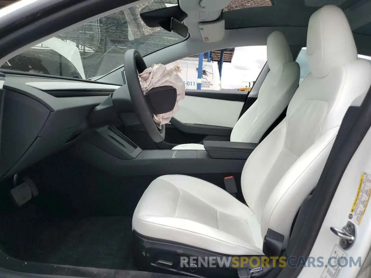 7 Photograph of a damaged car 5YJ3E1EAXSF923564 TESLA MODEL 3 2025