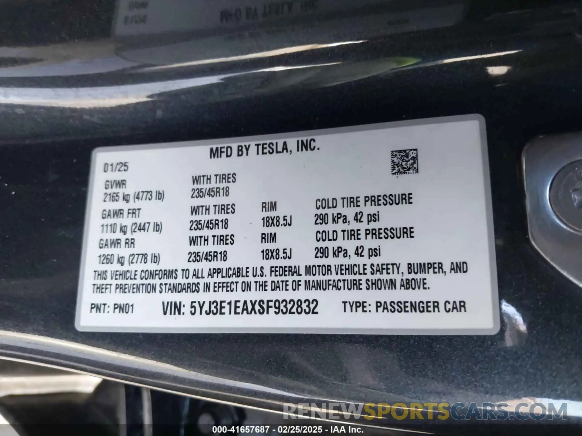 9 Фотография поврежденного автомобиля 5YJ3E1EAXSF932832 TESLA MODEL 3 2025