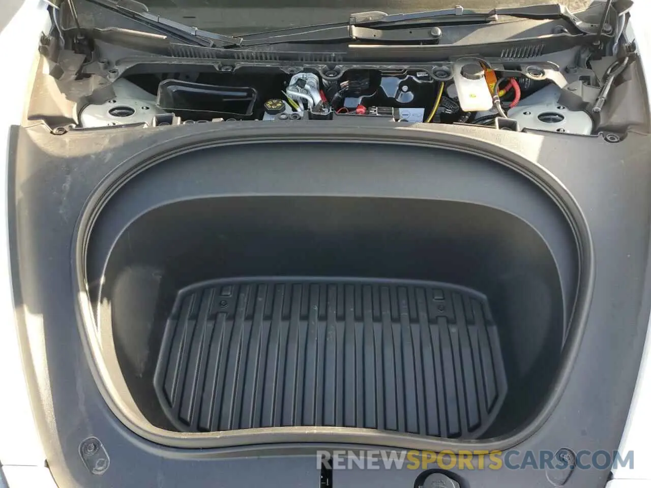 11 Photograph of a damaged car 5YJ3E1EAXSF935004 TESLA MODEL 3 2025