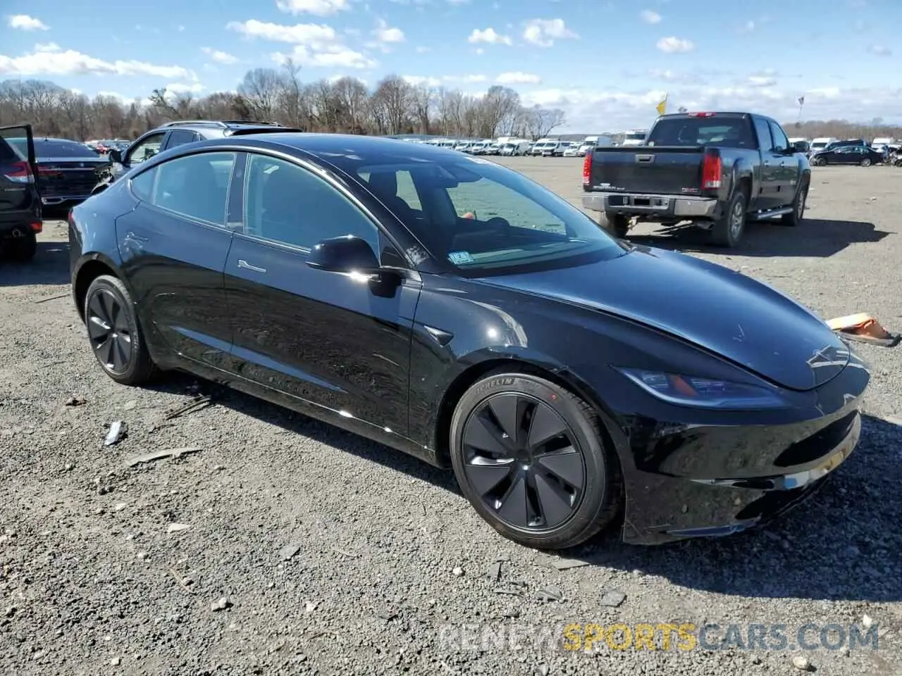 4 Фотография поврежденного автомобиля 5YJ3E1EAXSF935083 TESLA MODEL 3 2025