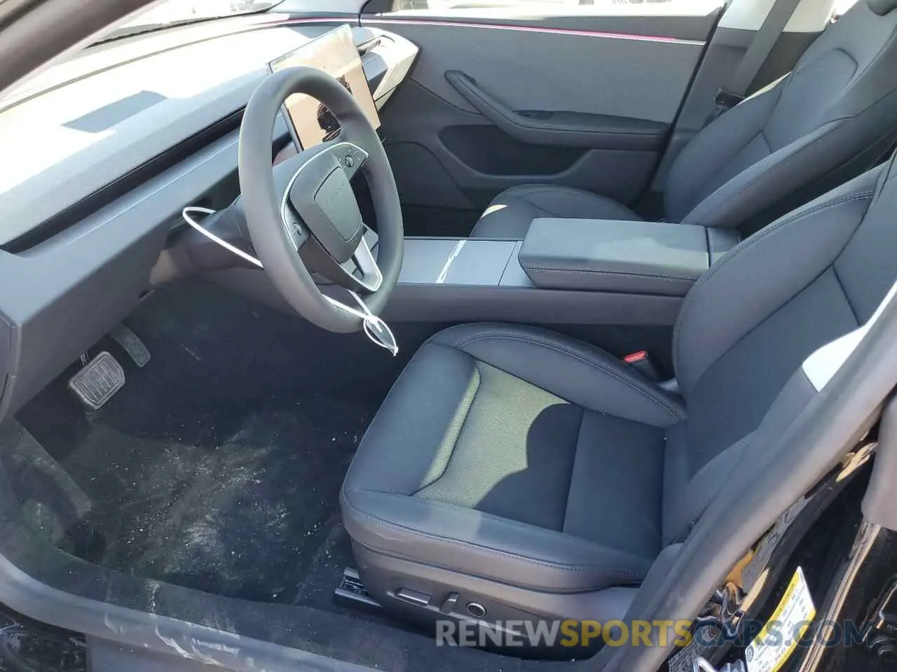 7 Фотография поврежденного автомобиля 5YJ3E1EAXSF935083 TESLA MODEL 3 2025