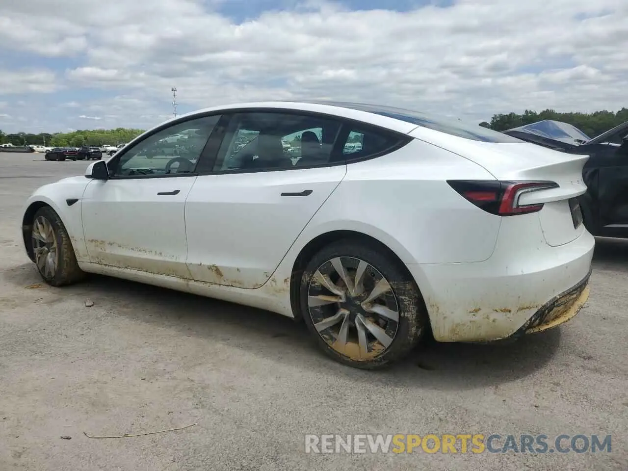 2 Фотография поврежденного автомобиля 5YJ3E1EAXSF971341 TESLA MODEL 3 2025