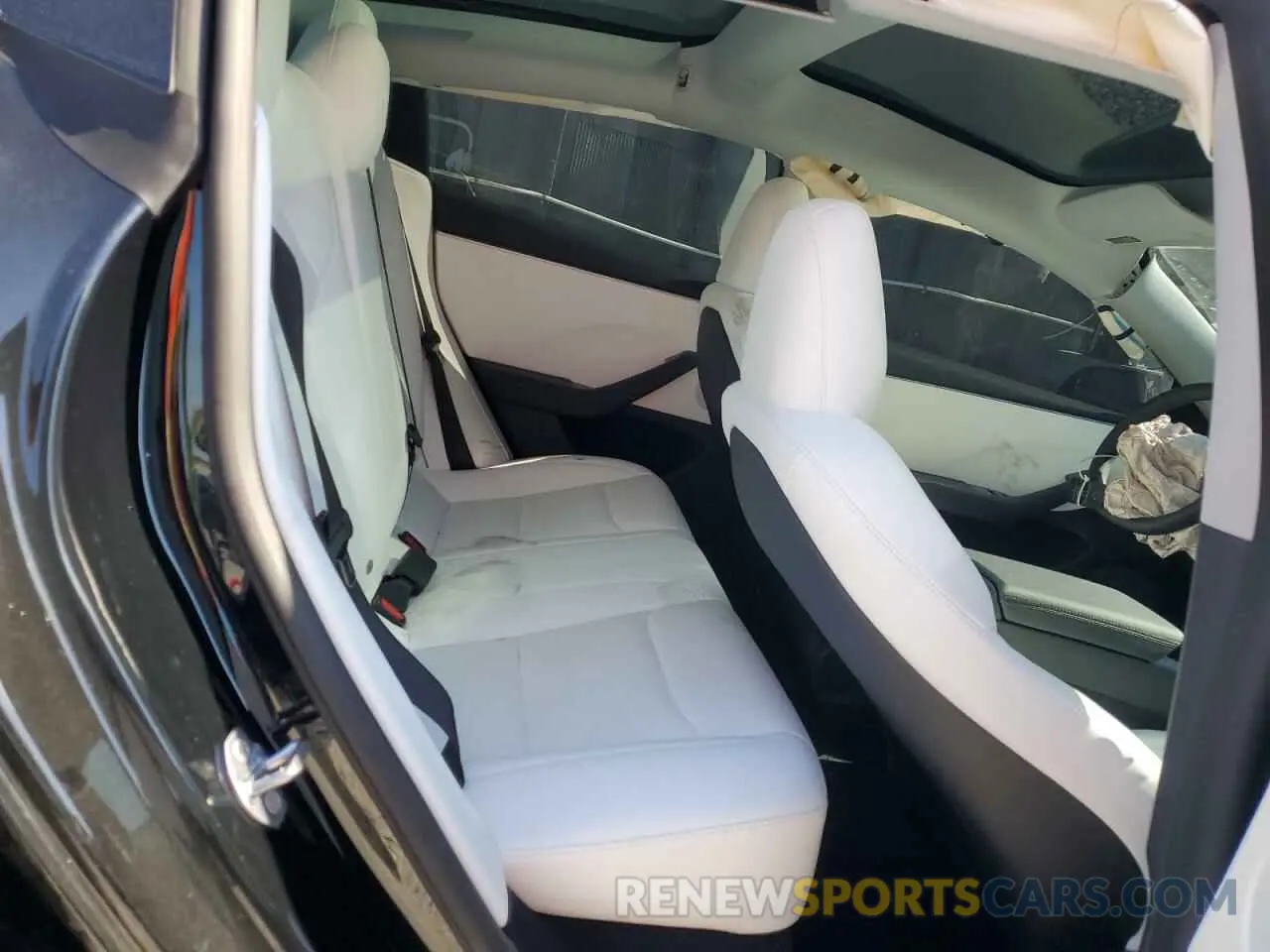 10 Фотография поврежденного автомобиля 5YJ3E1EAXSF978189 TESLA MODEL 3 2025
