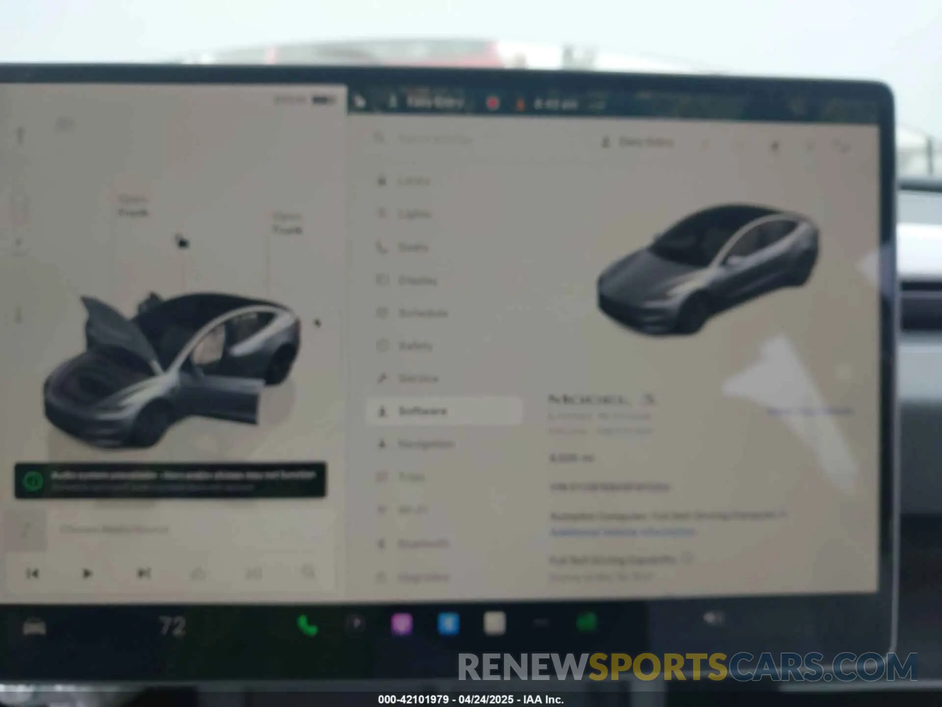 17 Photograph of a damaged car 5YJ3E1EB0SF911304 TESLA MODEL 3 2025