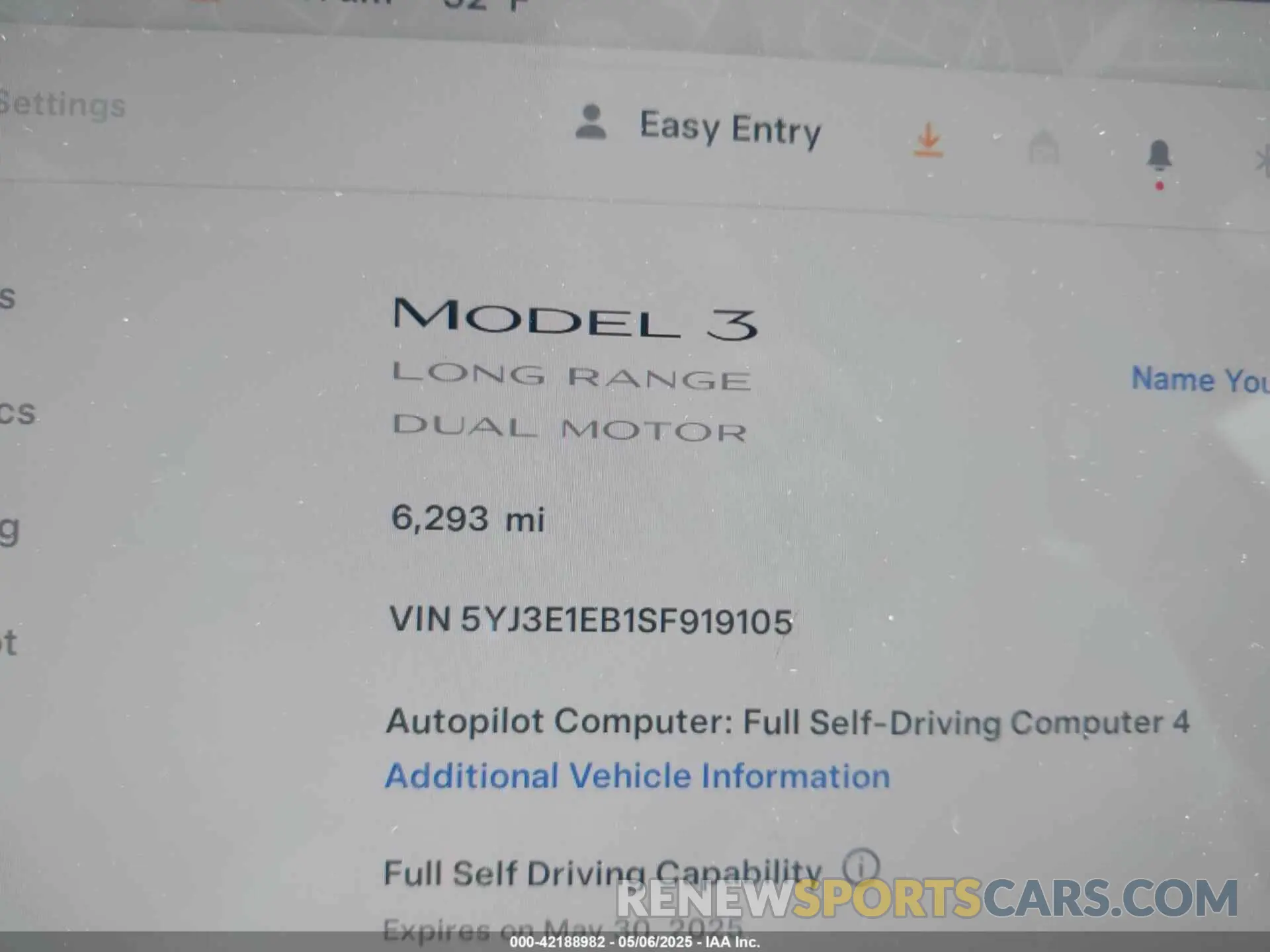 15 Photograph of a damaged car 5YJ3E1EB1SF919105 TESLA MODEL 3 2025