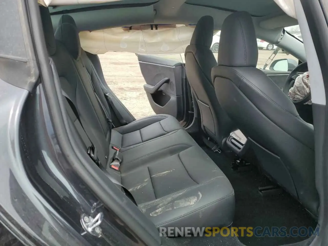 10 Фотография поврежденного автомобиля 5YJ3E1EB2SF884851 TESLA MODEL 3 2025