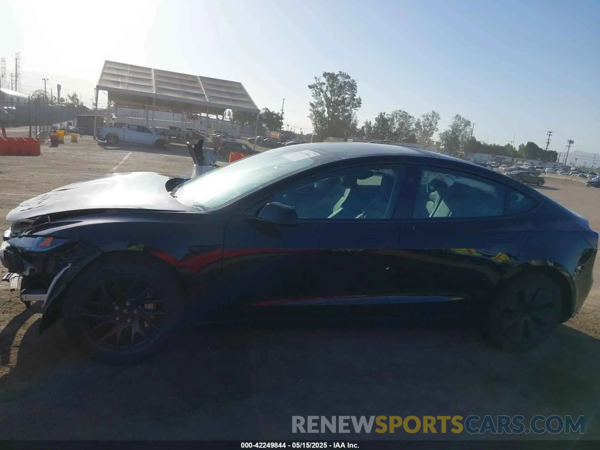 15 Фотография поврежденного автомобиля 5YJ3E1EB3SF926394 TESLA MODEL 3 2025
