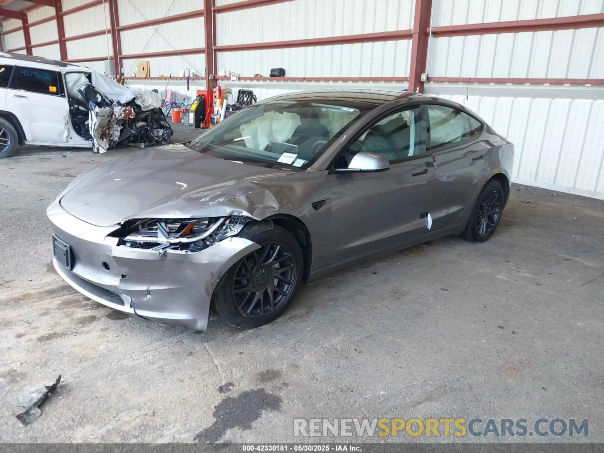2 Фотография поврежденного автомобиля 5YJ3E1EB4SF943771 TESLA MODEL 3 2025