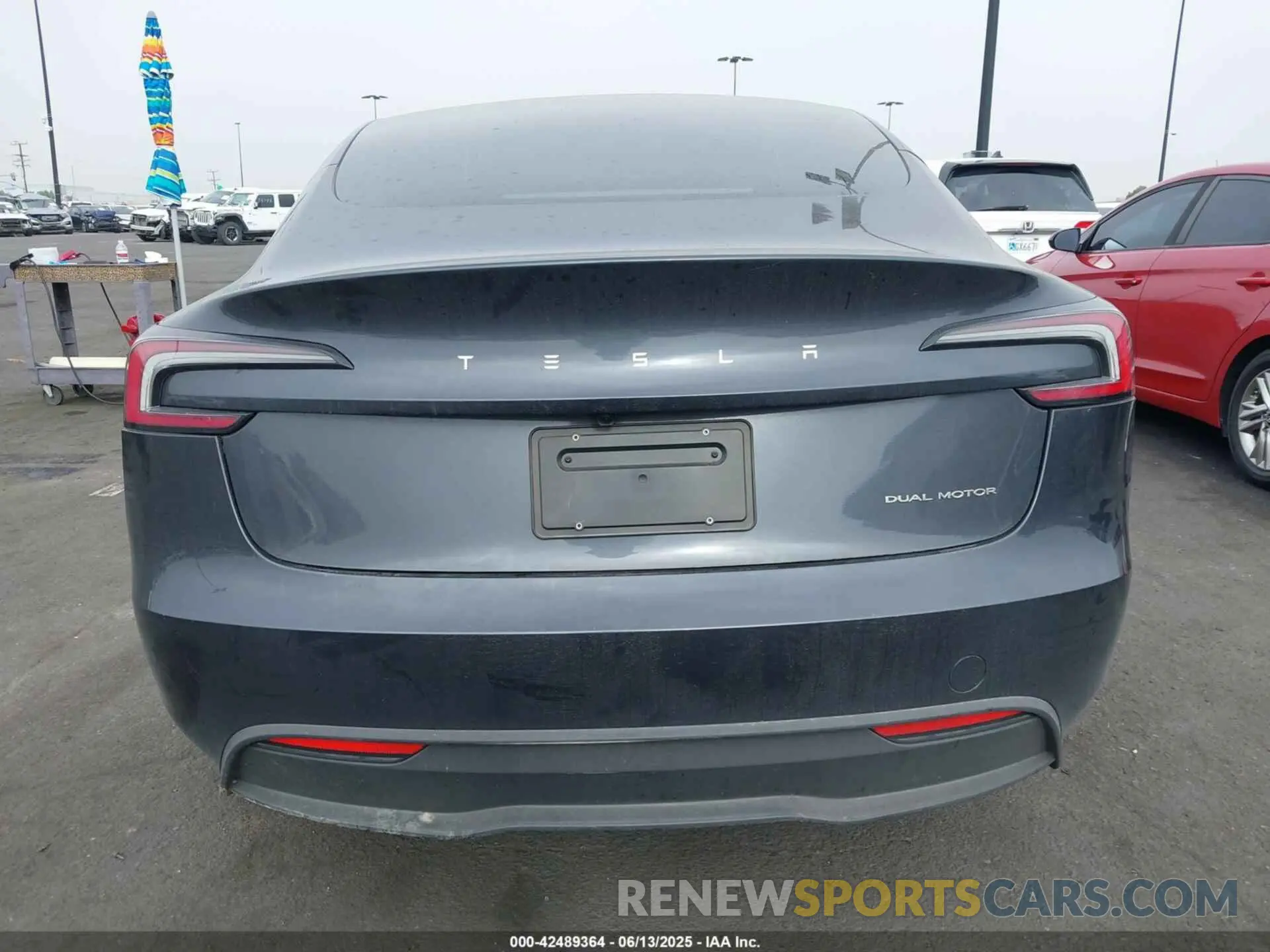 16 Фотография поврежденного автомобиля 5YJ3E1EB5SF881992 TESLA MODEL 3 2025