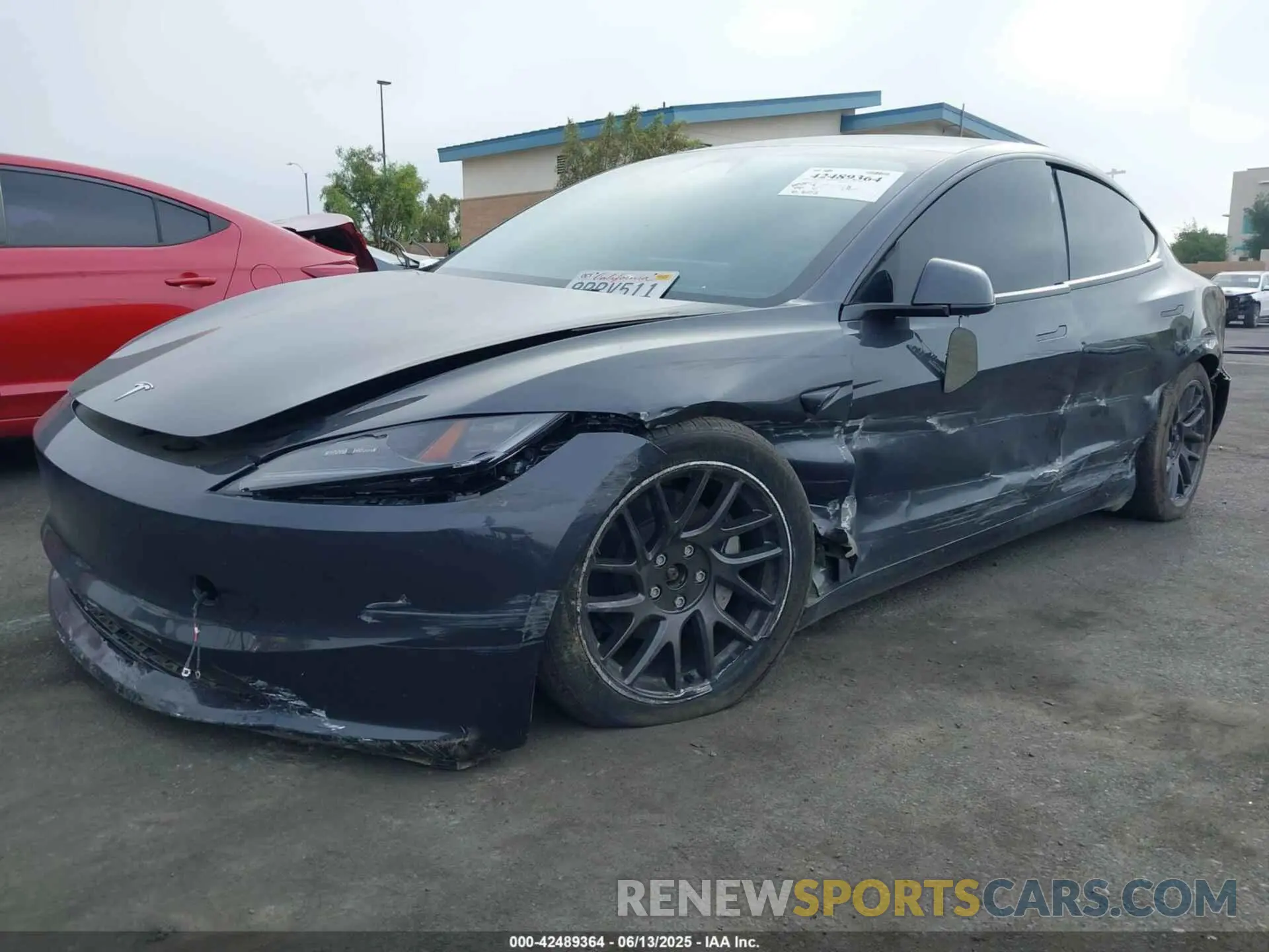 2 Фотография поврежденного автомобиля 5YJ3E1EB5SF881992 TESLA MODEL 3 2025