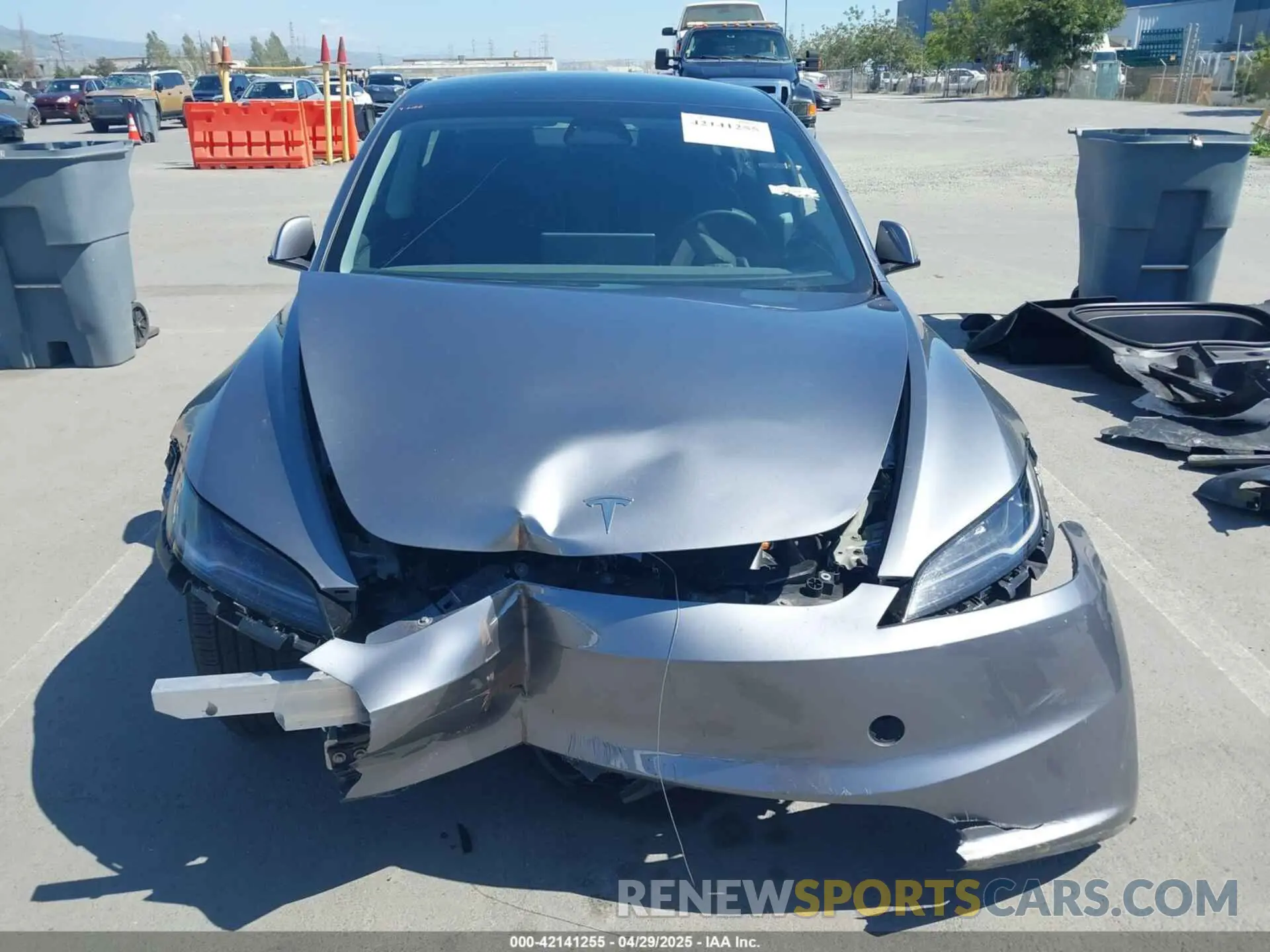 12 Фотография поврежденного автомобиля 5YJ3E1EB9SF873801 TESLA MODEL 3 2025