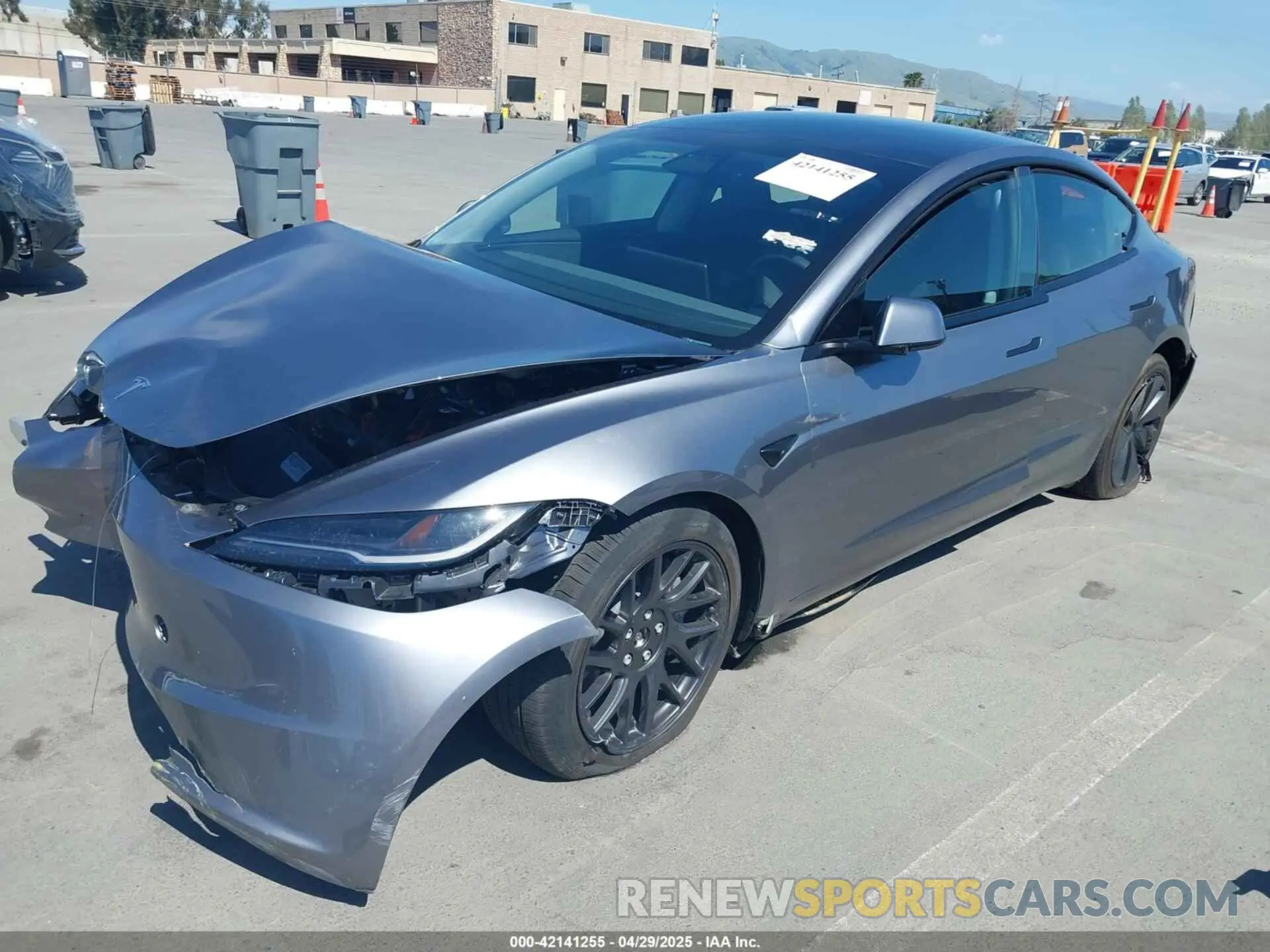2 Фотография поврежденного автомобиля 5YJ3E1EB9SF873801 TESLA MODEL 3 2025