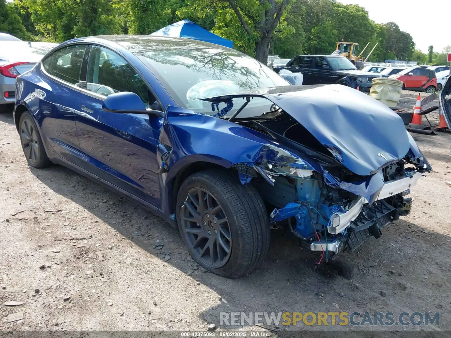 1 Photograph of a damaged car 5YJ3E1EB9SF885625 TESLA MODEL 3 2025