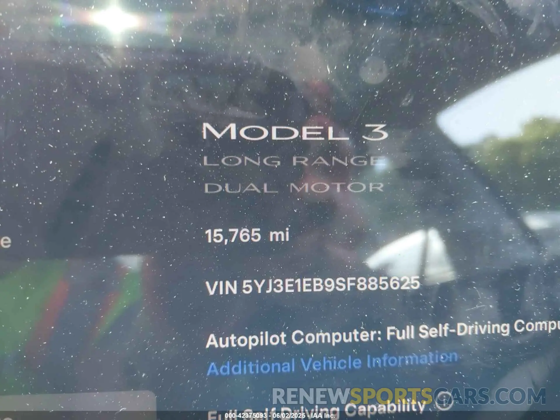 16 Photograph of a damaged car 5YJ3E1EB9SF885625 TESLA MODEL 3 2025