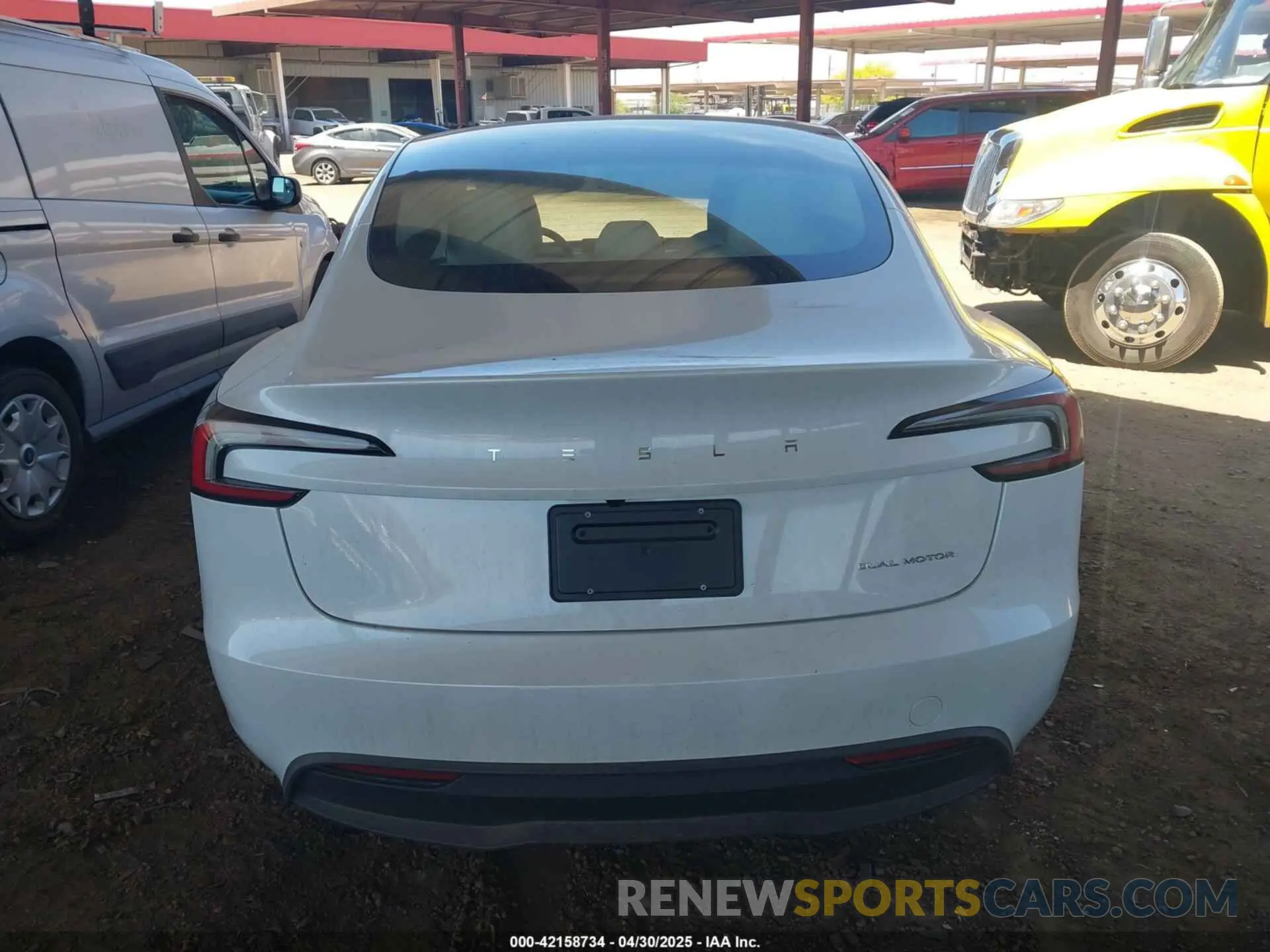 15 Photograph of a damaged car 5YJ3E1EB9SF885771 TESLA MODEL 3 2025