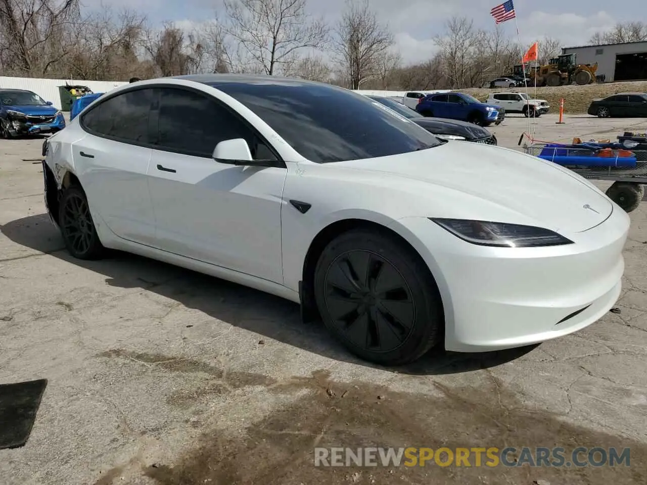 4 Фотография поврежденного автомобиля 5YJ3E1EB9SF902505 TESLA MODEL 3 2025