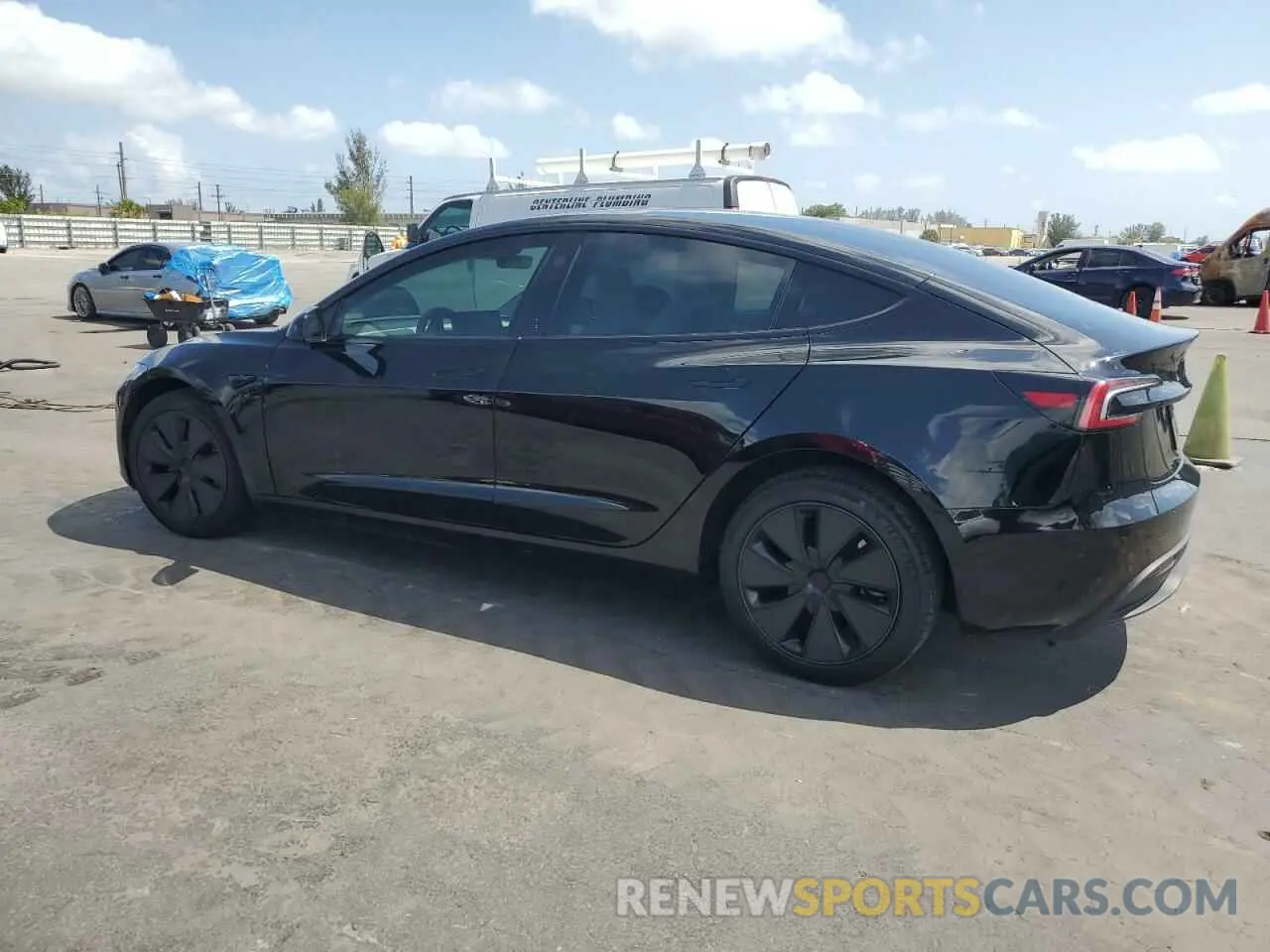 2 Photograph of a damaged car 5YJ3E1EBXSF892566 TESLA MODEL 3 2025