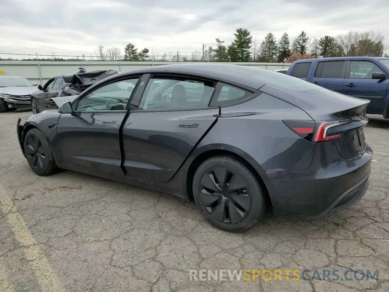 2 Photograph of a damaged car 5YJ3E1EBXSF914310 TESLA MODEL 3 2025