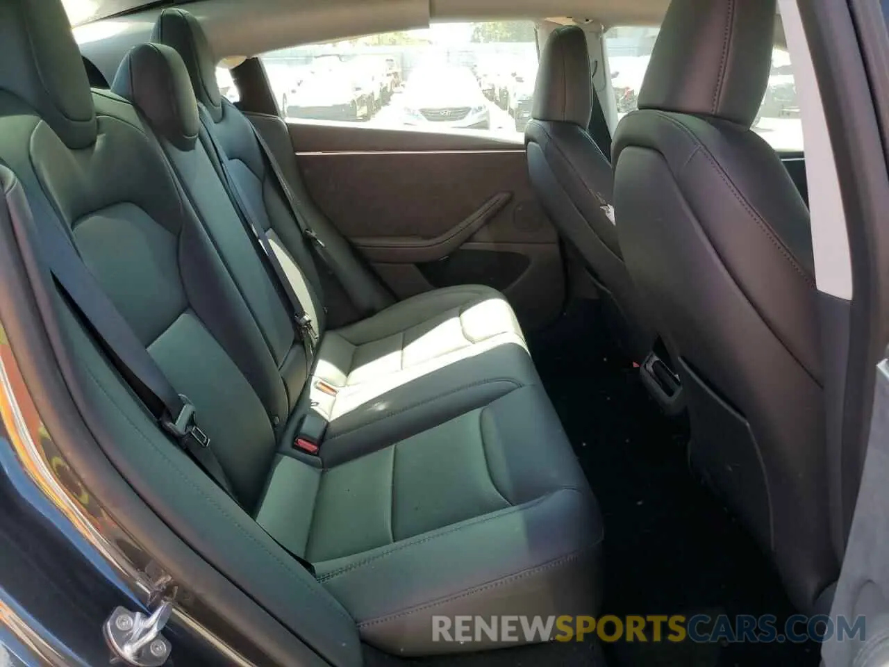 11 Photograph of a damaged car 5YJ3E1EBXSF939496 TESLA MODEL 3 2025