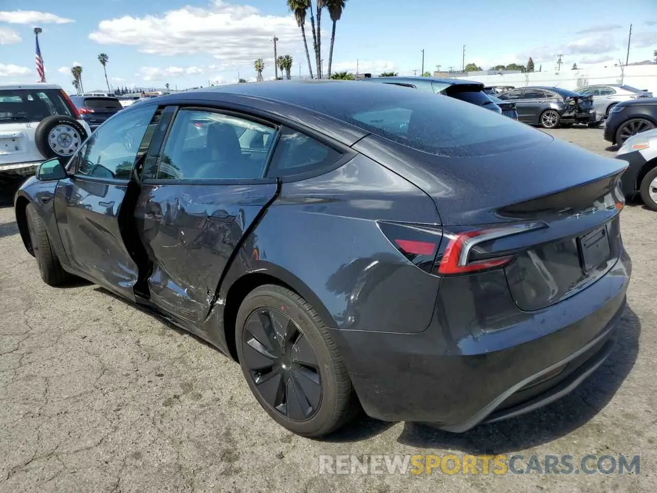 2 Photograph of a damaged car 5YJ3E1EBXSF939496 TESLA MODEL 3 2025