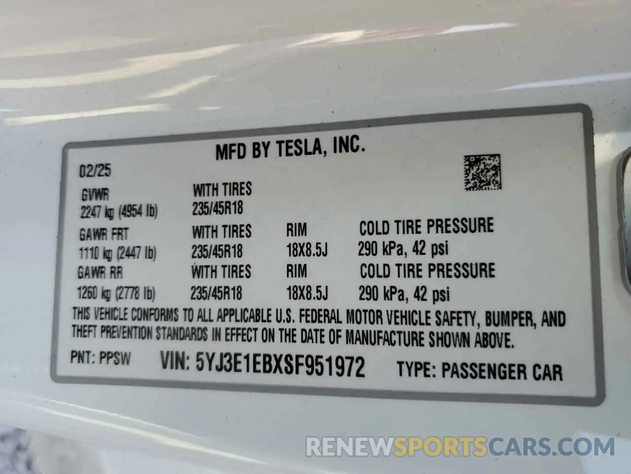12 Фотография поврежденного автомобиля 5YJ3E1EBXSF951972 TESLA MODEL 3 2025