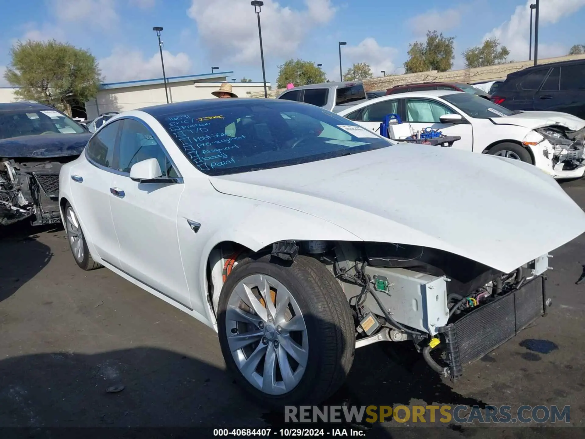 14 Photograph of a damaged car 5YJSA1E20KF348746 TESLA MODEL S 2019