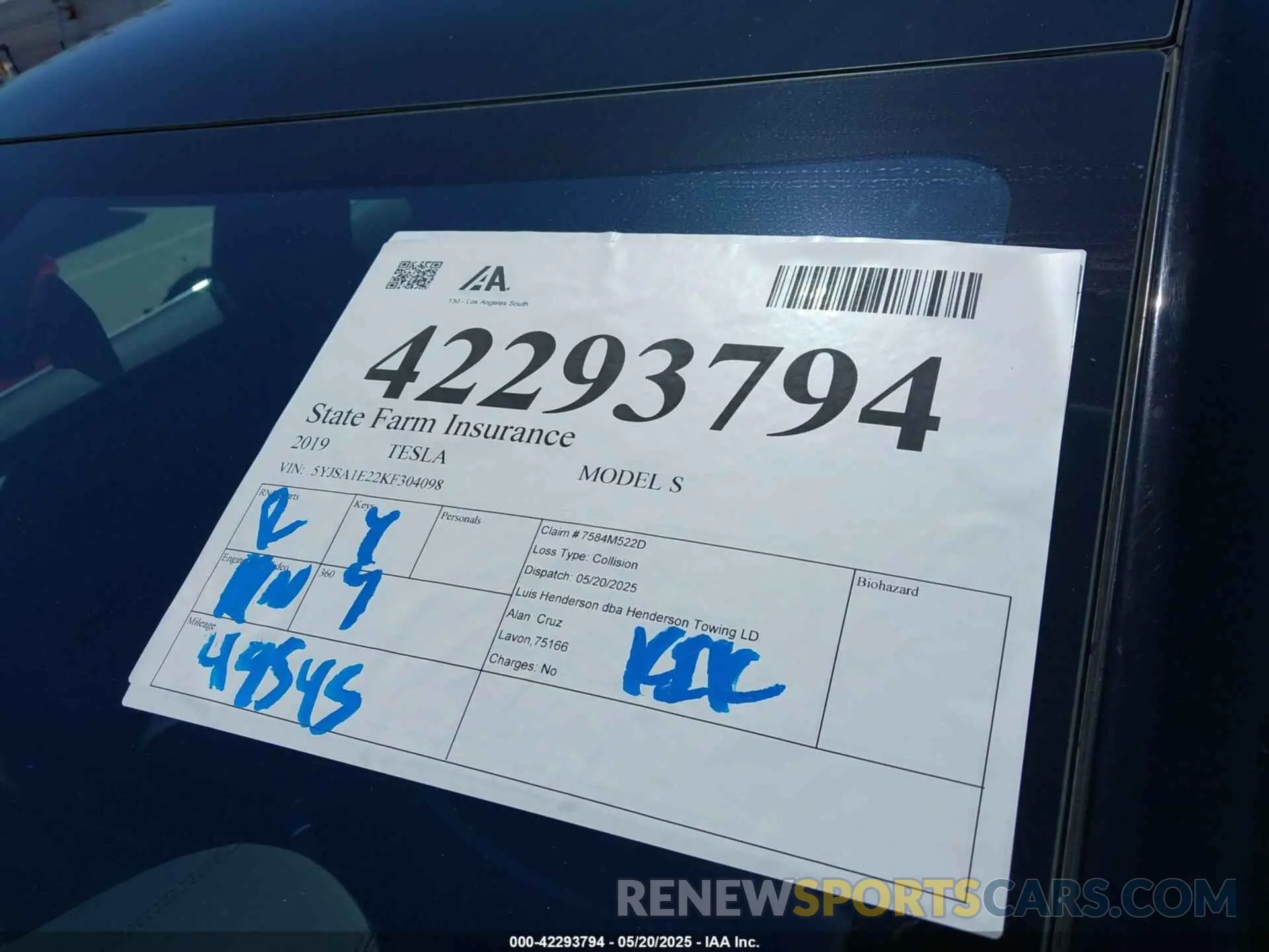 19 Photograph of a damaged car 5YJSA1E22KF304098 TESLA MODEL S 2019