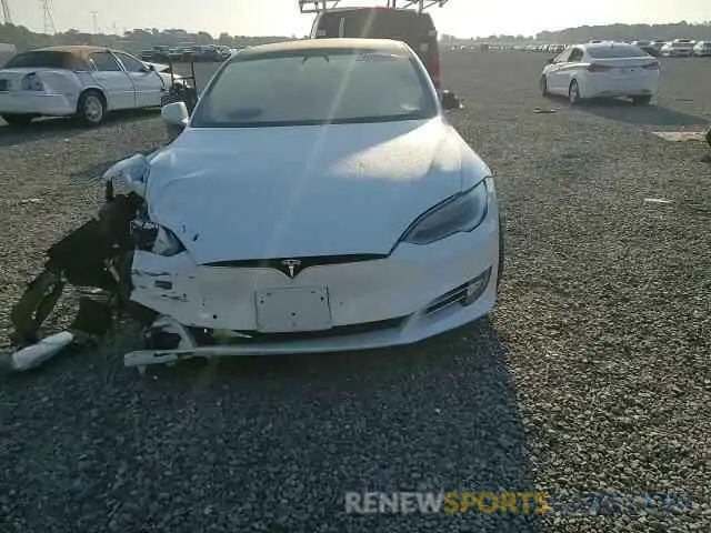13 Фотография поврежденного автомобиля 5YJSA1E23KF305194 TESLA MODEL S 2019
