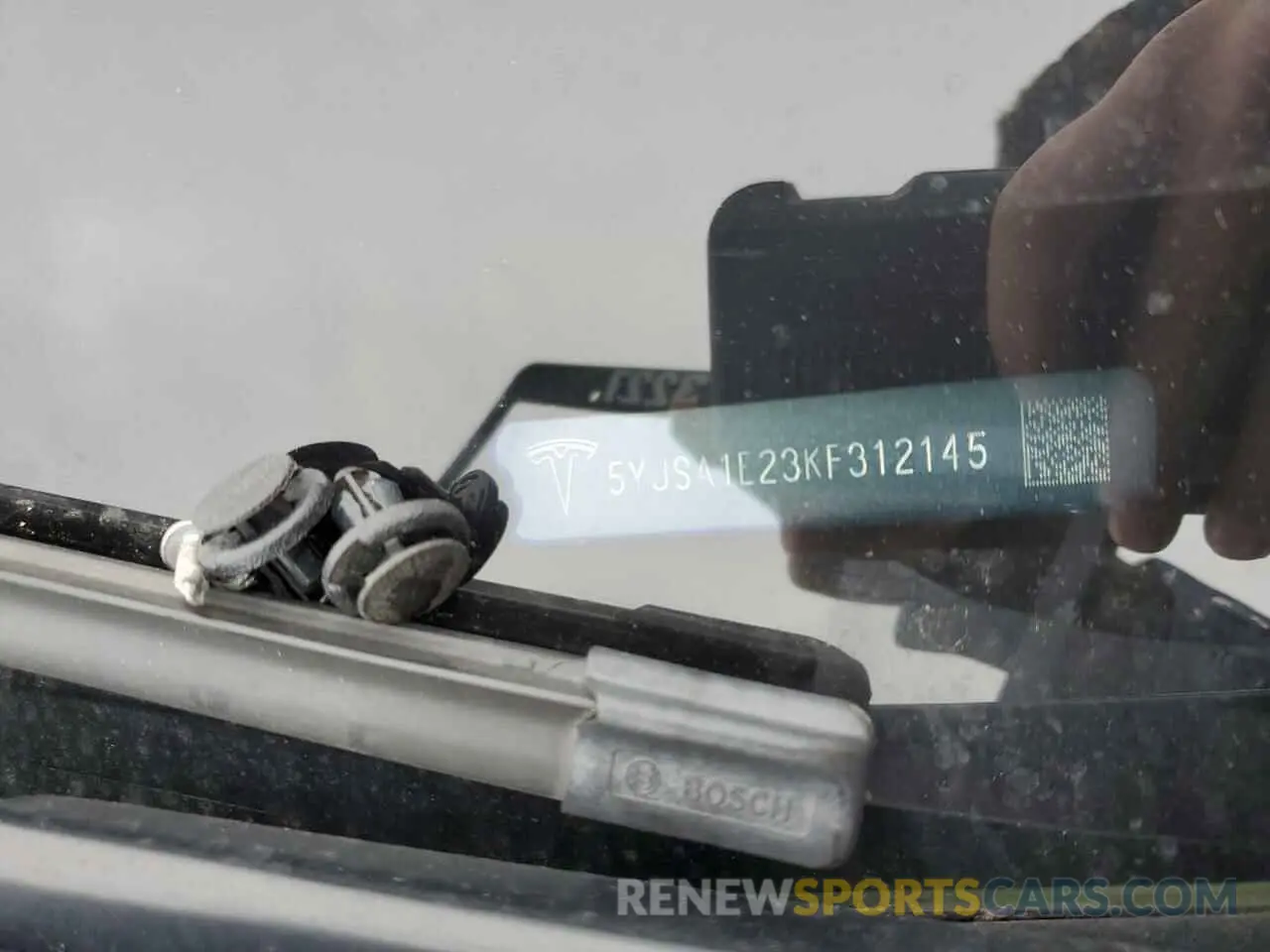12 Photograph of a damaged car 5YJSA1E23KF312145 TESLA MODEL S 2019
