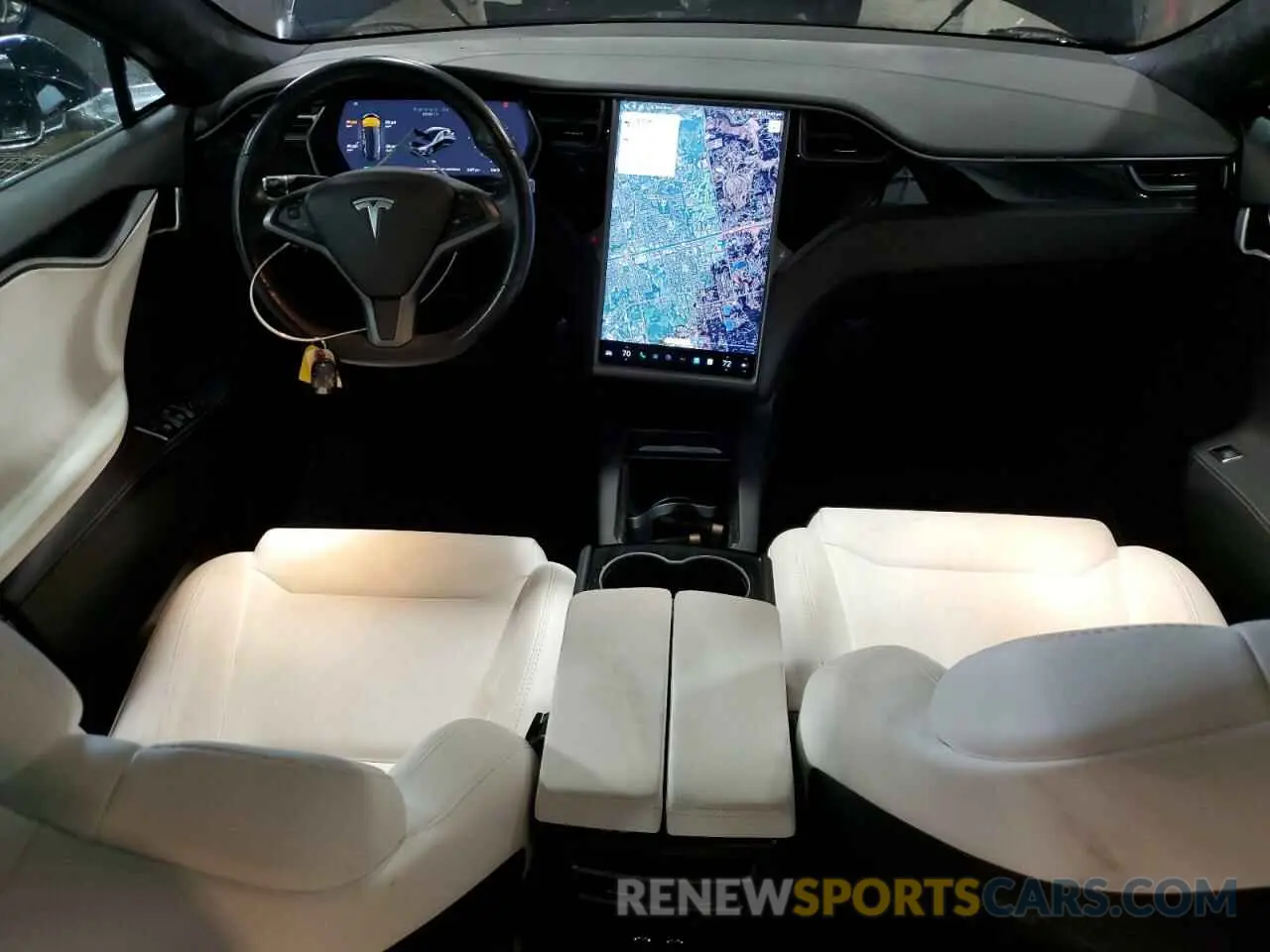 8 Photograph of a damaged car 5YJSA1E25KF310915 TESLA MODEL S 2019