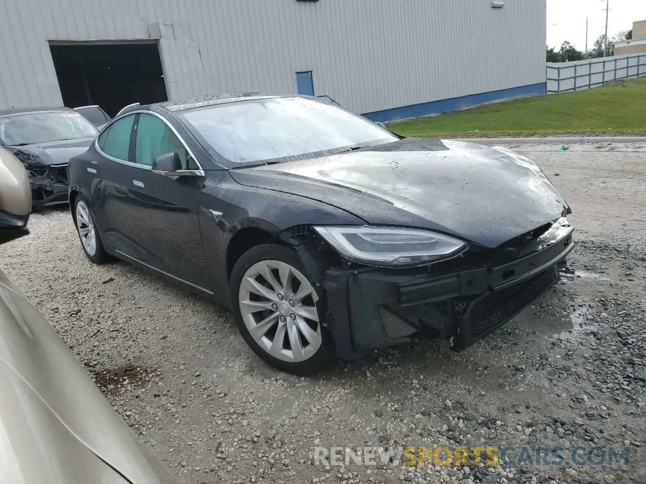 4 Фотография поврежденного автомобиля 5YJSA1E28KF299828 TESLA MODEL S 2019