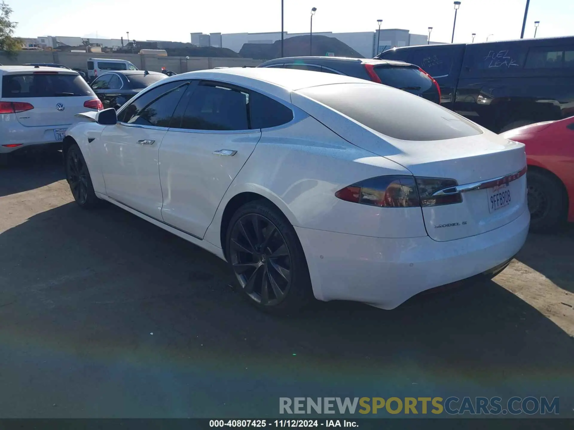 3 Photograph of a damaged car 5YJSA1E29KF309492 TESLA MODEL S 2019